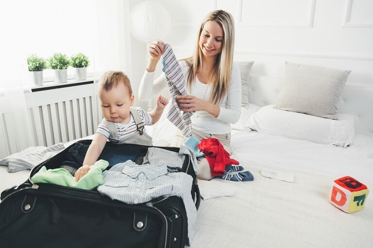 travelling-with-kids-happy-mother